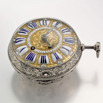 A silver French quarter repeating oignon verge Circa 1715