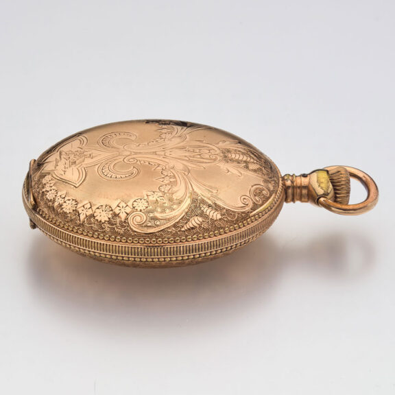 A fine Swiss gilt hunting cased keyless watch Circa 1900 A fine Swiss gilt hunting cased keyless watch Circa 1900