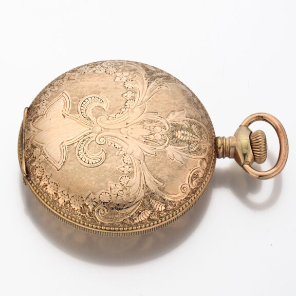 A fine Swiss gilt hunting cased keyless watch Circa 1900 A fine Swiss gilt hunting cased keyless watch Circa 1900