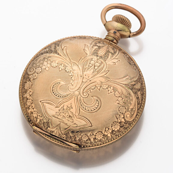 A fine Swiss gilt hunting cased keyless watch Circa 1900 A fine Swiss gilt hunting cased keyless watch Circa 1900