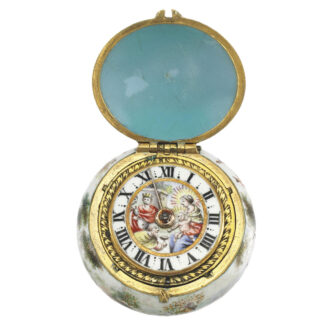French extremely small gold and enamel watch Circa 1650 French extremely small gold and enamel watch Circa 1650