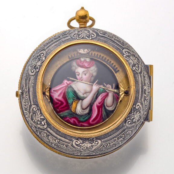 A French silver single handed oignon verge watch Circa 1700 A French silver single handed oignon verge watch Circa 1700