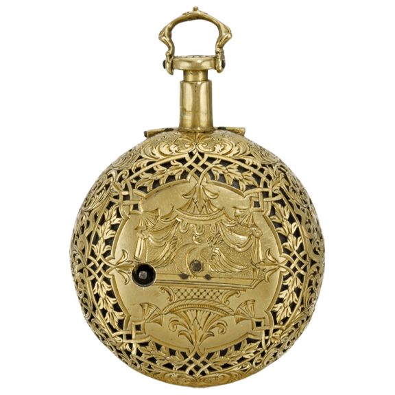 English repeating pocket watch with repoussé decoration Circa 1740 English repeating pocket watch with repoussé decoration Circa 1740