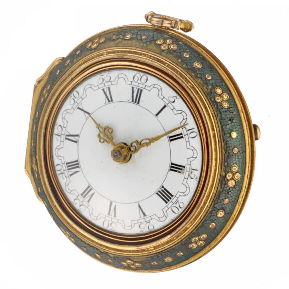 v A verge in gold repousse pair cases and glazed outer Circa 1775
