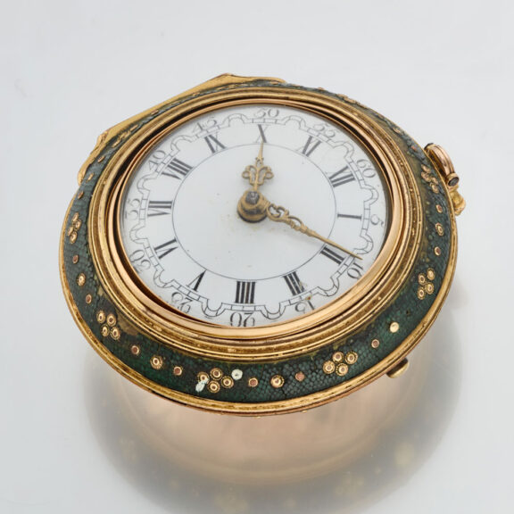 A verge in gold repousse pair cases and glazed outer Circa 1775 A verge in gold repousse pair cases and glazed outer Circa 1775