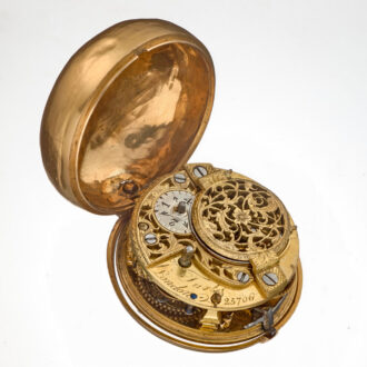 A verge in gold repousse pair cases and glazed outer Circa 1775