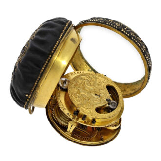 French "Oignon" verge with original leather case Circa 1700