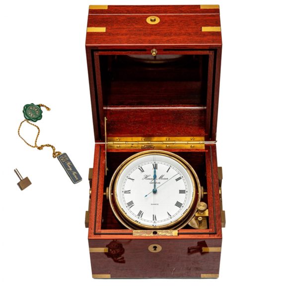 Swiss brass marine chronometer in mahogany box Circa 1980 Swiss brass marine chronometer in mahogany box Circa 1980