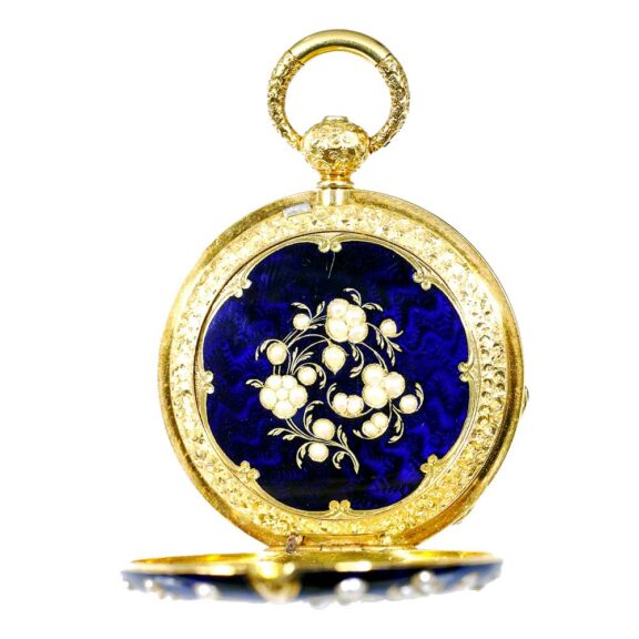 Swiss gold and enamel cabriolet watch Circa 1830 Swiss gold and enamel cabriolet watch Circa 1830
