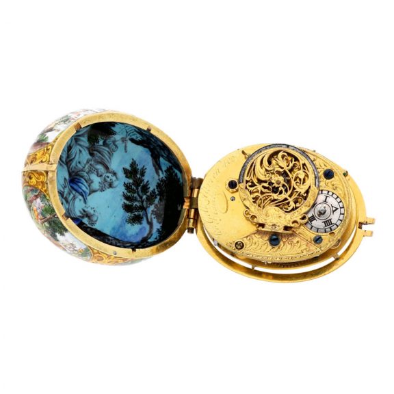 German gold and enamel painted oval pendant watch Circa 1670 German gold and enamel painted oval pendant watch Circa 1670