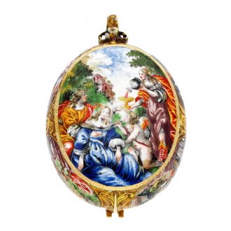 German gold and enamel painted oval pendant watch Circa 1670