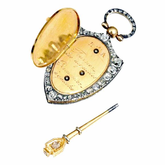 Swiss escutcheon shaped pendant form watch Circa 1810 Swiss escutcheon shaped pendant form watch Circa 1810