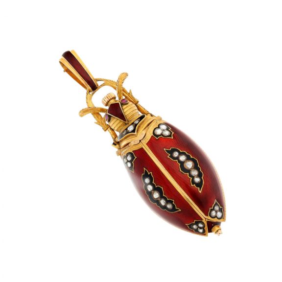 Swiss gold, enamel and diamond set scarab form watch Circa 1910 Swiss gold, enamel and diamond set scarab form watch Circa 1910