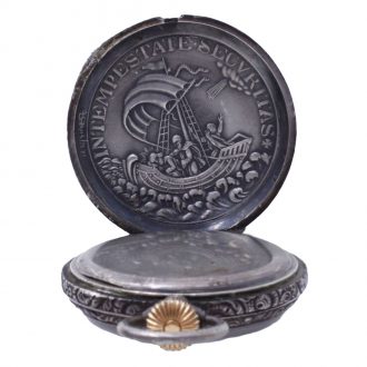 Unusuel Swiss silver open faced keyless pocket watch Circa 1890