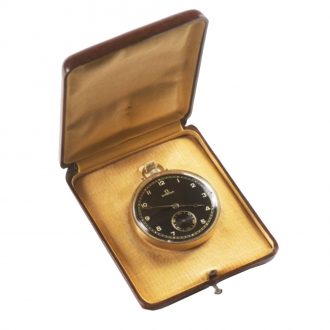 Fine Swiss 18 carat gold Art Deco lever watch Circa 1930
