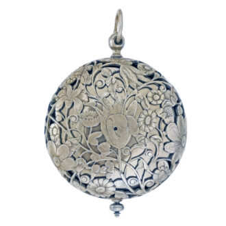 French silver hour-striking pocket watch with alarm Circa 1665