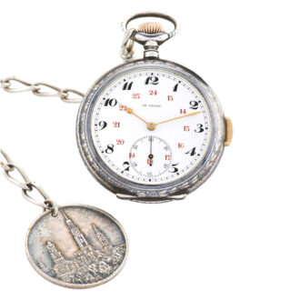 ine hunting cased quarter-repeating Swiss pocket watch Circa 1910