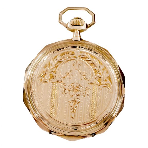 Swiss 14 carat gold hunting cased pocket watch Circa 1900 Swiss 14 carat gold hunting cased pocket watch Circa 1900