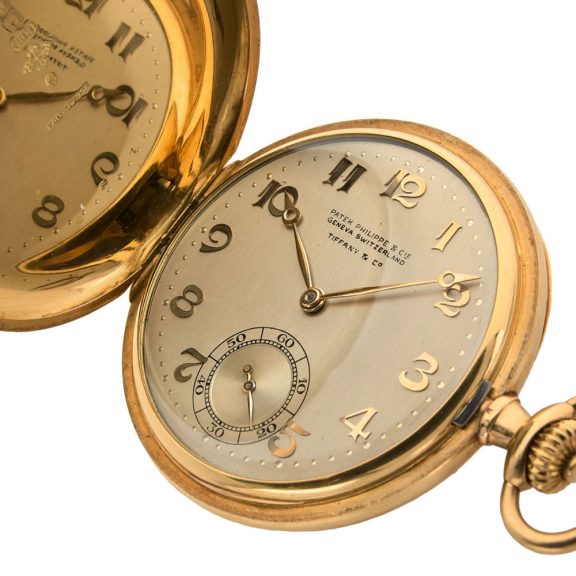 Swiss 18K yellow gold keyless full hunter lever watch Circa 1910 Swiss 18K yellow gold keyless full hunter lever watch Circa 1910