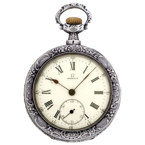 Swiss silver Art Nouveau watch with chased decoration Circa 1904 Swiss silver Art Nouveau watch with chased decoration Circa 1904