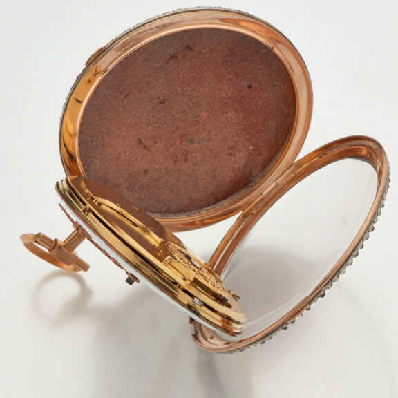 Slim French gold and enamel virgule watch Circa 1790 Slim French gold and enamel virgule watch Circa 1790