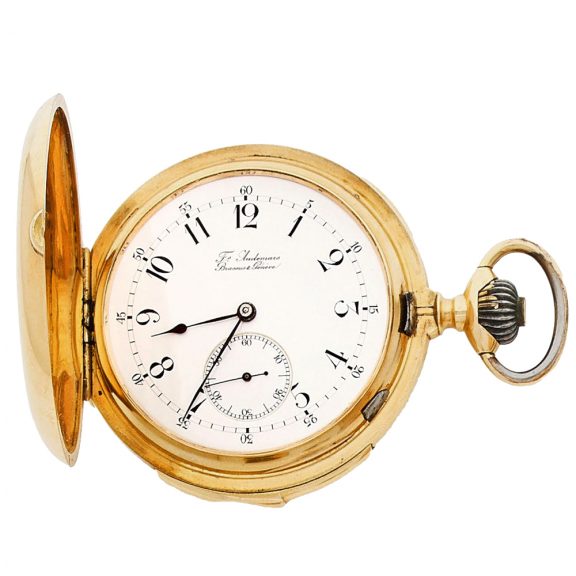 Swiss 18K yellow gold hunting cased pocket watch Circa 1910