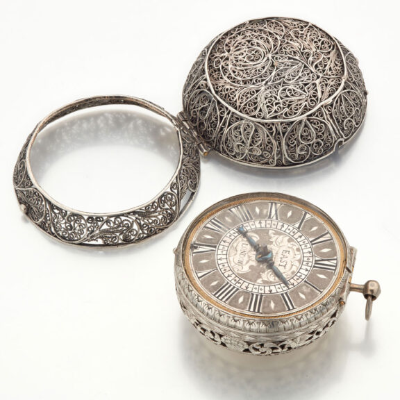 Rare and early English silver filigree clock watch Circa 1650 Rare and early English silver filigree clock watch Circa 1650