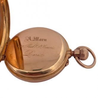 Swiss 18K gold keyless chased and engraved lever watch Circa 1900 Swiss 18K gold keyless chased and engraved lever watch Circa 1900