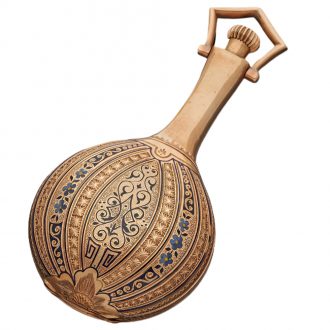 Swiss gold pendant watch in the shape of a mandolin Circa 1905