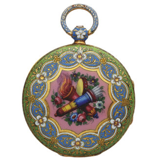 The back is back decorated with a fine painted on enamel flower trophy with a flaming torch and quiver on a pink ground, outer light blue, white and green champlevé enamel border with engraved gold foliate scrolls
