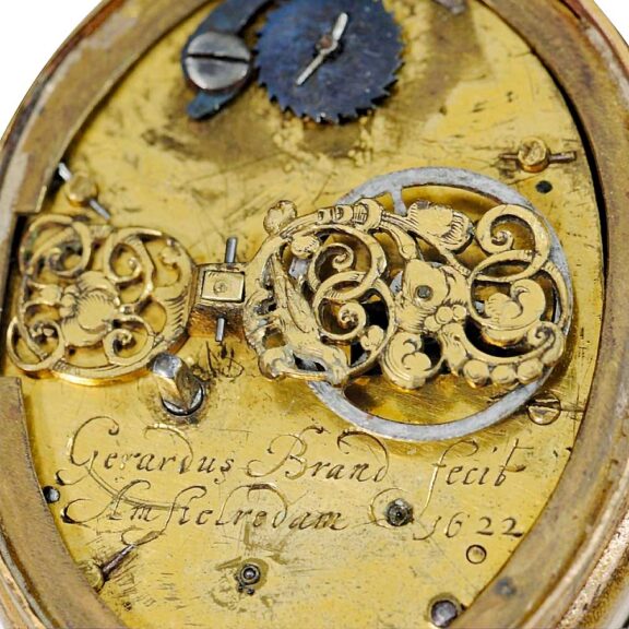 Dutch rare oval per-balance spring pendant watch Circa 1622 Dutch rare oval per-balance spring pendant watch Circa 1622