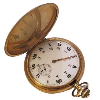 French 18K yellow gold hunting cased pocket watch Circa 1900