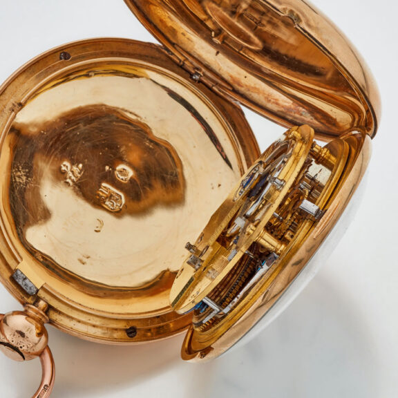 Heavy English 18K gold full hunter lever watch Circa 1820 Heavy English 18K gold full hunter lever watch Circa 1820