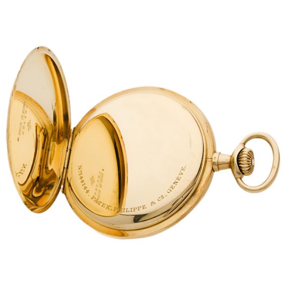 Swiss 18 carat gold hunting cased keyless pocket watch Circa 1910 Swiss 18 carat gold hunting cased keyless pocket watch Circa 1910