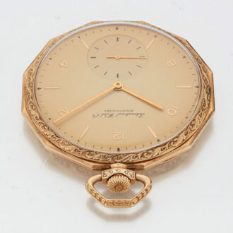 Interesting Swiss gold IWC watch, rare case shape Circa 1934