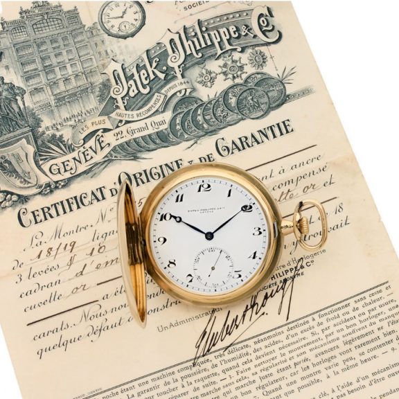 Swiss 18K yellow gold hunting cased lever watch circa 1910
