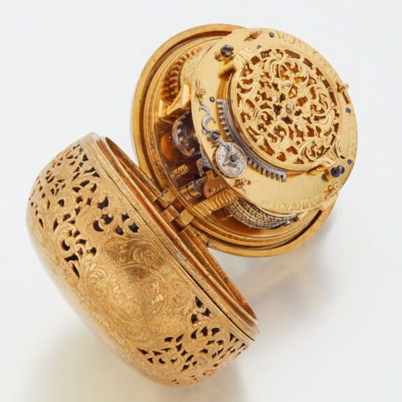 French verge pocket watch with alarm “Oignon” Circa 1700 French verge pocket watch with alarm “Oignon” Circa 1700
