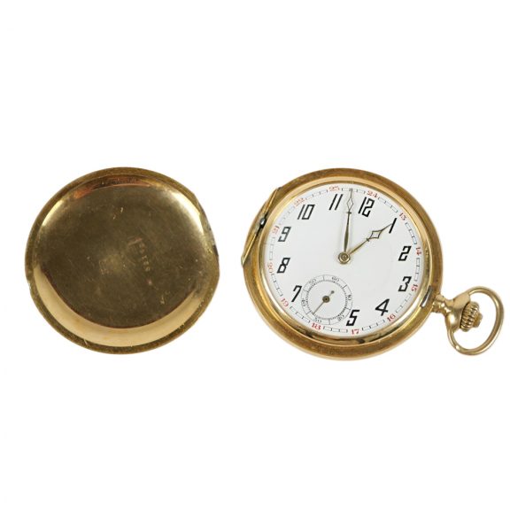 French 18K gold full hunter lever pocket watch Circa 1900 French 18K gold full hunter lever pocket watch Circa 1900