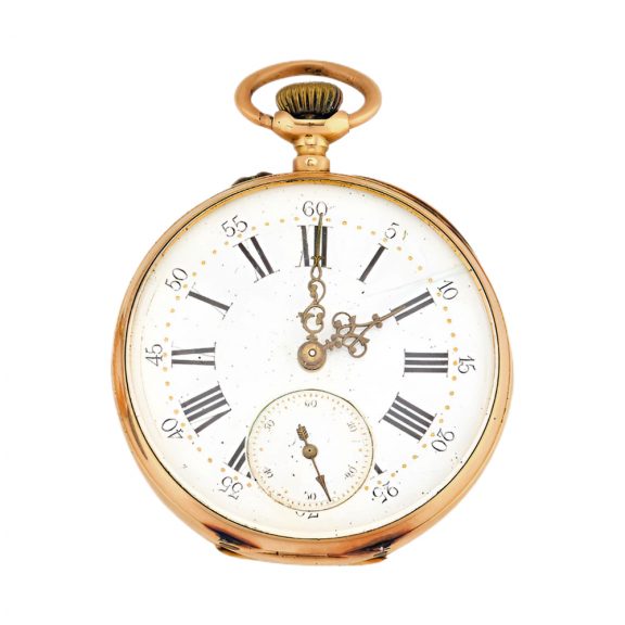 French gold pocket watch with armorial case back Circa 1838-1919