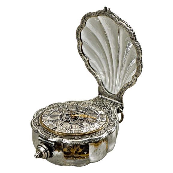 Large Dutch shell shaped pendant watch Circa 1700 Large Dutch shell shaped pendant watch Circa 1700