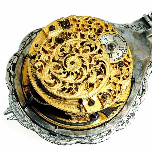 Large Dutch shell shaped pendant watch Circa 1700 Large Dutch shell shaped pendant watch Circa 1700
