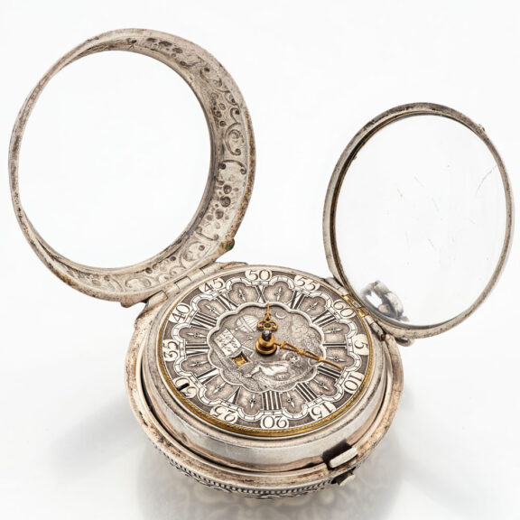 Dutch silver verge with champlevé dial and date Circa 1725 Dutch silver verge with champlevé dial and date Circa 1725