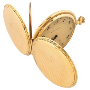 Swiss 18K yellow gold hunting cased pocket watch Circa 1910