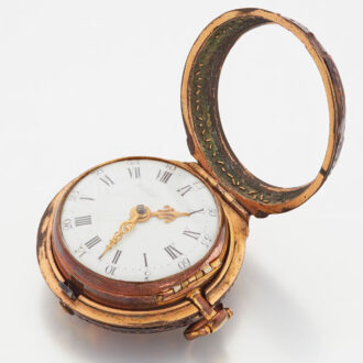English verge in gilt and tortoiseshell pair cases Circa 1780