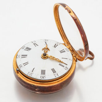 English verge in gilt and tortoiseshell pair cases Circa 1780