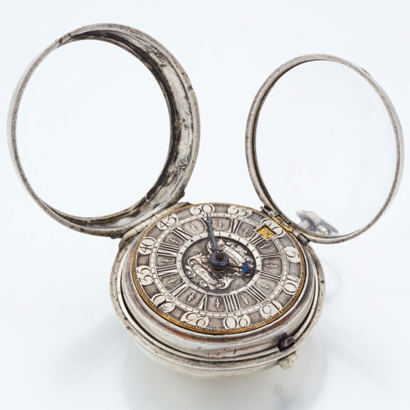 Dutch verge with date and silver champleve dial Circa 1720 Dutch verge with date and silver champleve dial Circa 1720