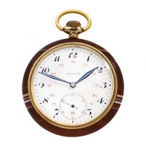Swiss 18 carat gold and red agate pocket watch Circa 1920