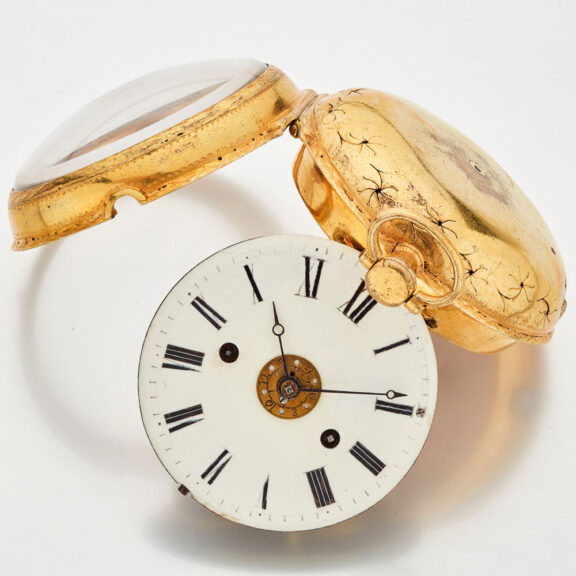 Large English gilt metal verge watch with alarm Circa 1800 Large English gilt metal verge watch with alarm Circa 1800