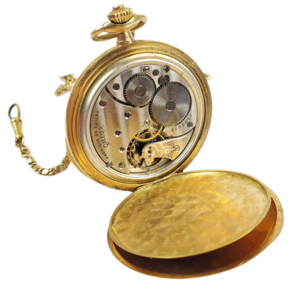 Swiss 18K yellow gold full hunter pocket watch Circa 1923 Swiss 18K yellow gold full hunter pocket watch Circa 1923