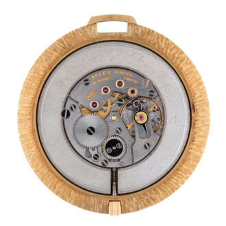manual winding movement, 19 jewels  